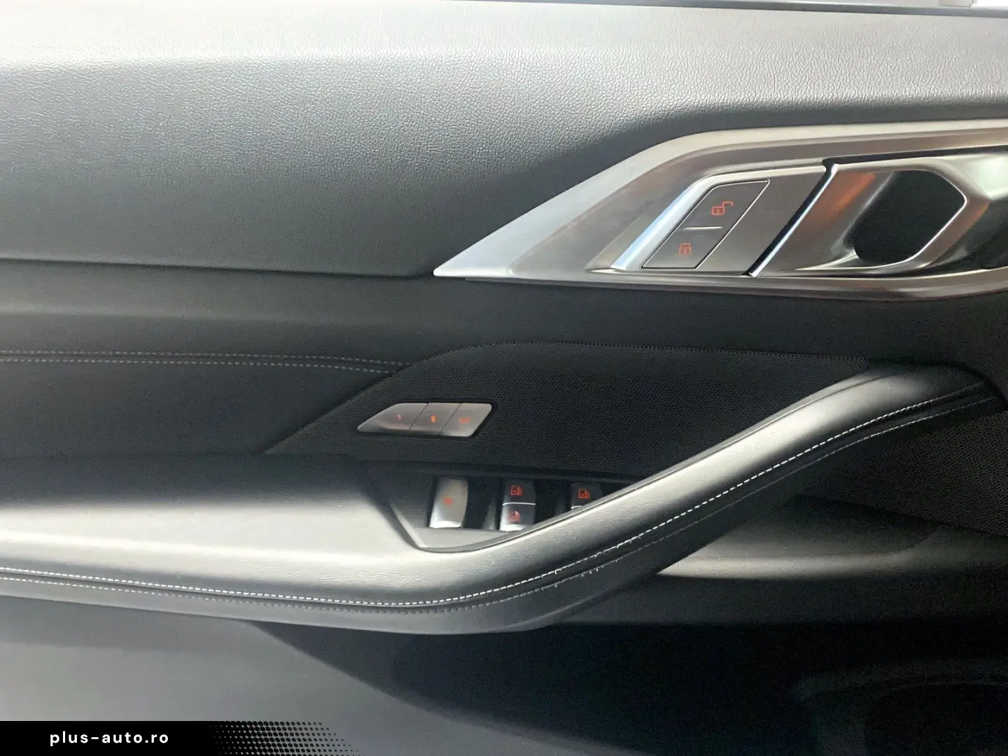 BMW M4 Competition M xDrive Cabrio Harman K Head-Up