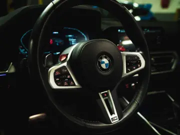 BMW M4 Competition M xDrive Cabrio Full Carbon