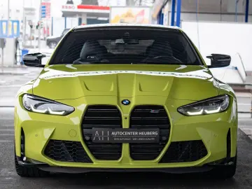 BMW M4 COMPETITION 360  H&K CARBON SPUR NAVI