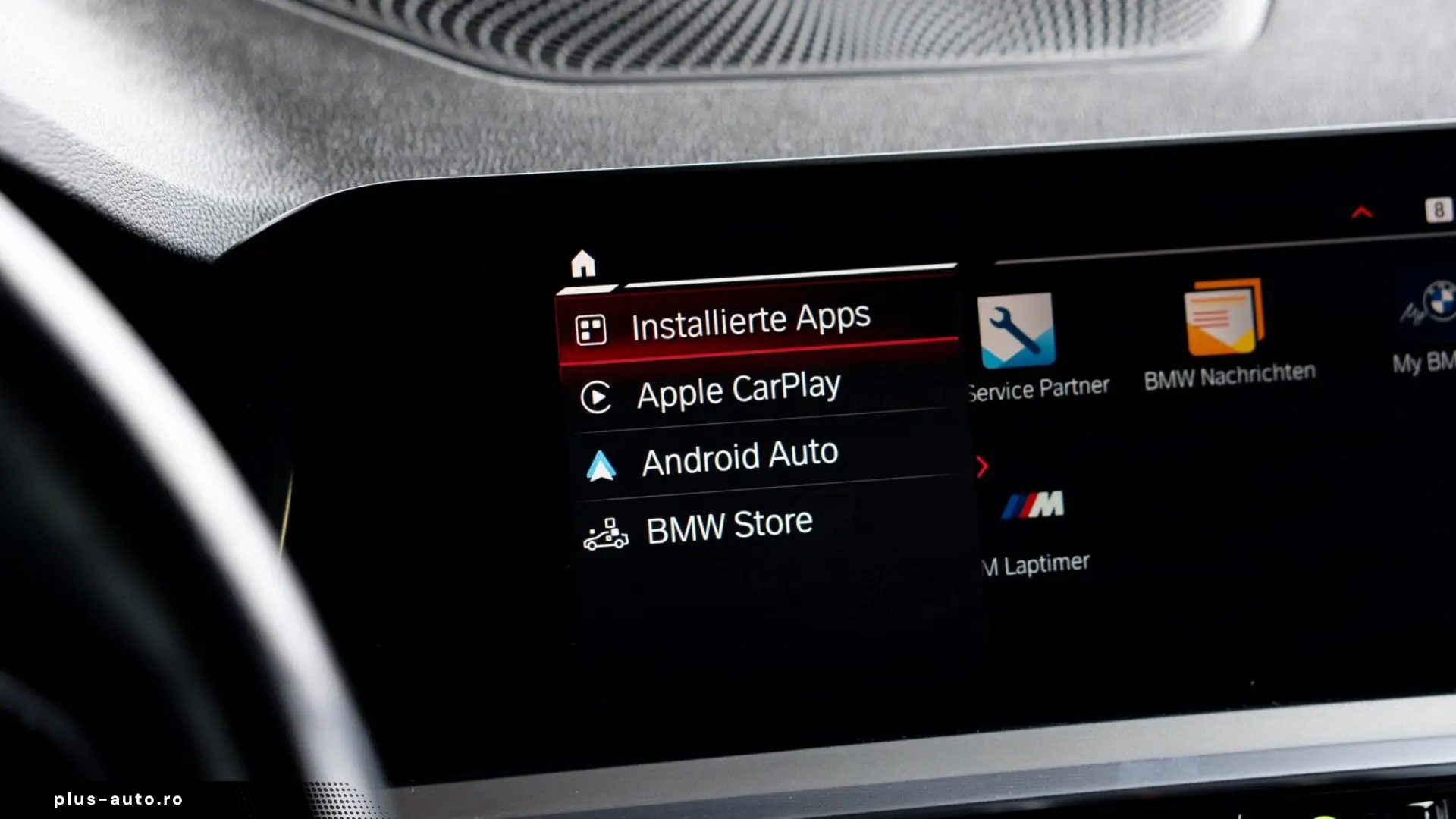 BMW M4 COMPETITION 360  H&K CARBON SPUR NAVI