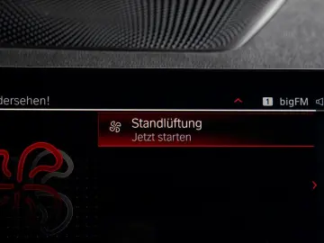 BMW M4 COMPETITION 360  H&K CARBON SPUR NAVI