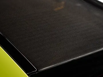 BMW M4 COMPETITION 360  H&K CARBON SPUR NAVI