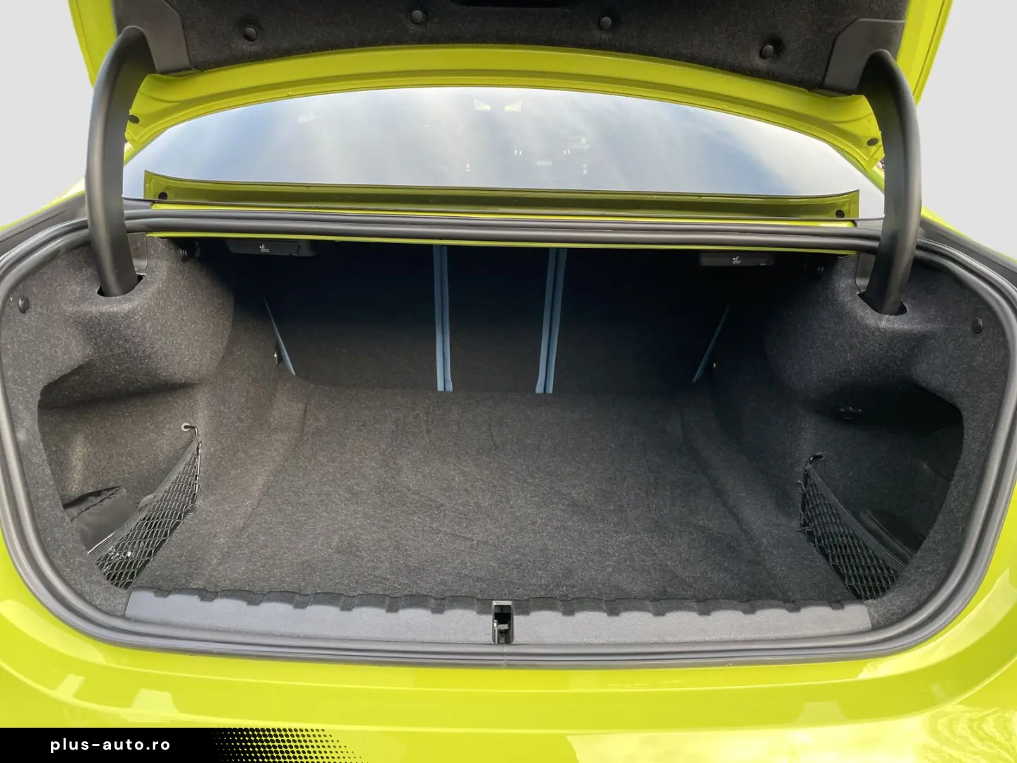 BMW M4 Competition M xDrive Coupé Harman K Head-Up