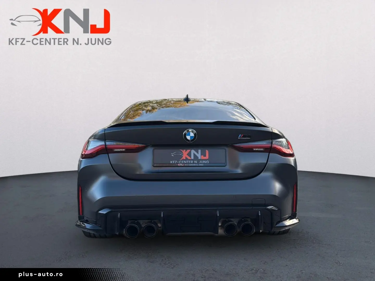 BMW M4 Coupe xDrive Competition   Premium Selection