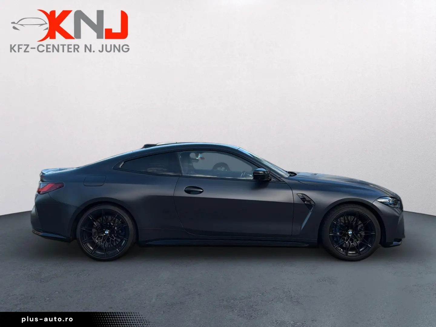 BMW M4 Coupe xDrive Competition   Premium Selection