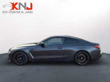 BMW M4 Coupe xDrive Competition   Premium Selection