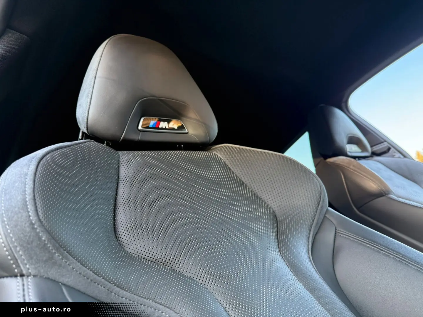 BMW M4 Coupe xDrive Competition   Premium Selection