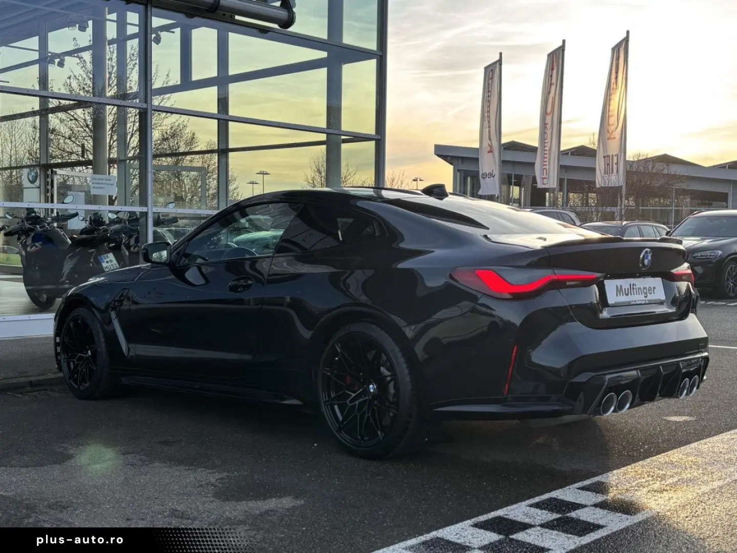 BMW M4 Compet.xDrive Carbon-Paket Sitze SurView ACC