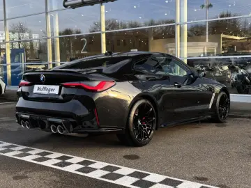 BMW M4 Compet.xDrive Carbon-Paket Sitze SurView ACC