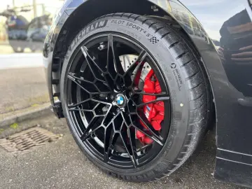 BMW M4 Compet.xDrive Carbon-Paket Sitze SurView ACC