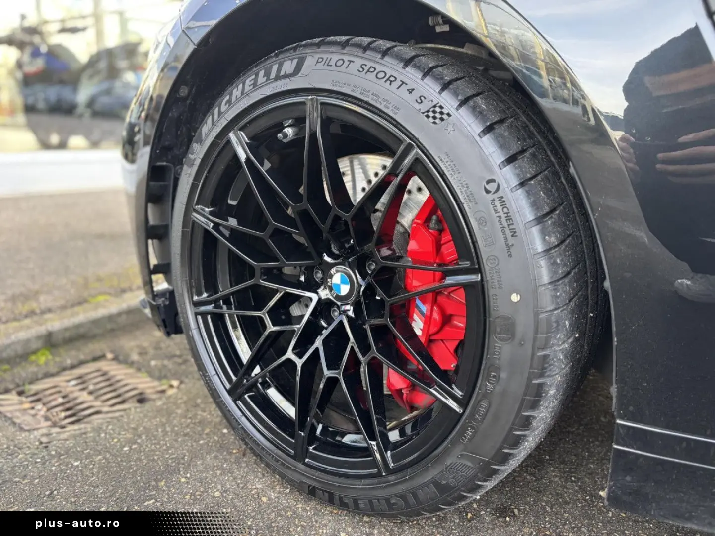 BMW M4 Compet.xDrive Carbon-Paket Sitze SurView ACC