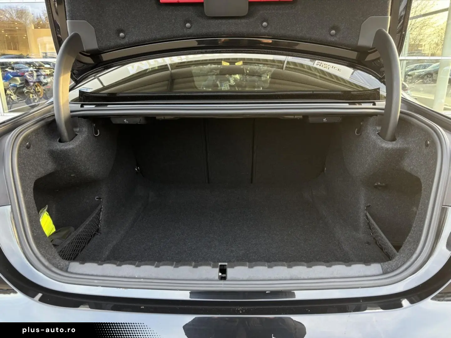 BMW M4 Compet.xDrive Carbon-Paket Sitze SurView ACC