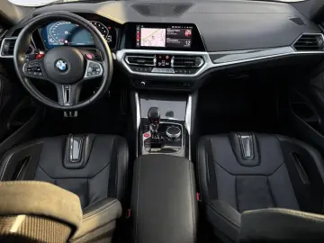 BMW M4 Compet.xDrive Carbon-Paket Sitze SurView ACC