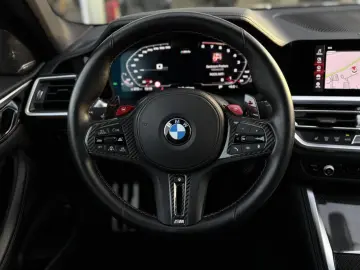 BMW M4 Compet.xDrive Carbon-Paket Sitze SurView ACC