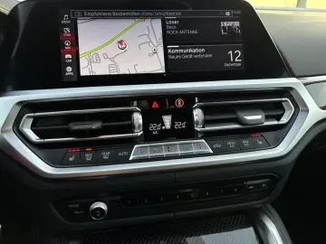 BMW M4 Compet.xDrive Carbon-Paket Sitze SurView ACC