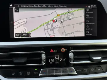 BMW M4 Compet.xDrive Carbon-Paket Sitze SurView ACC