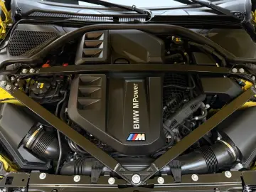 BMW M4 xDrive Compe. Carbon Ext. Schale Sonderlacki.