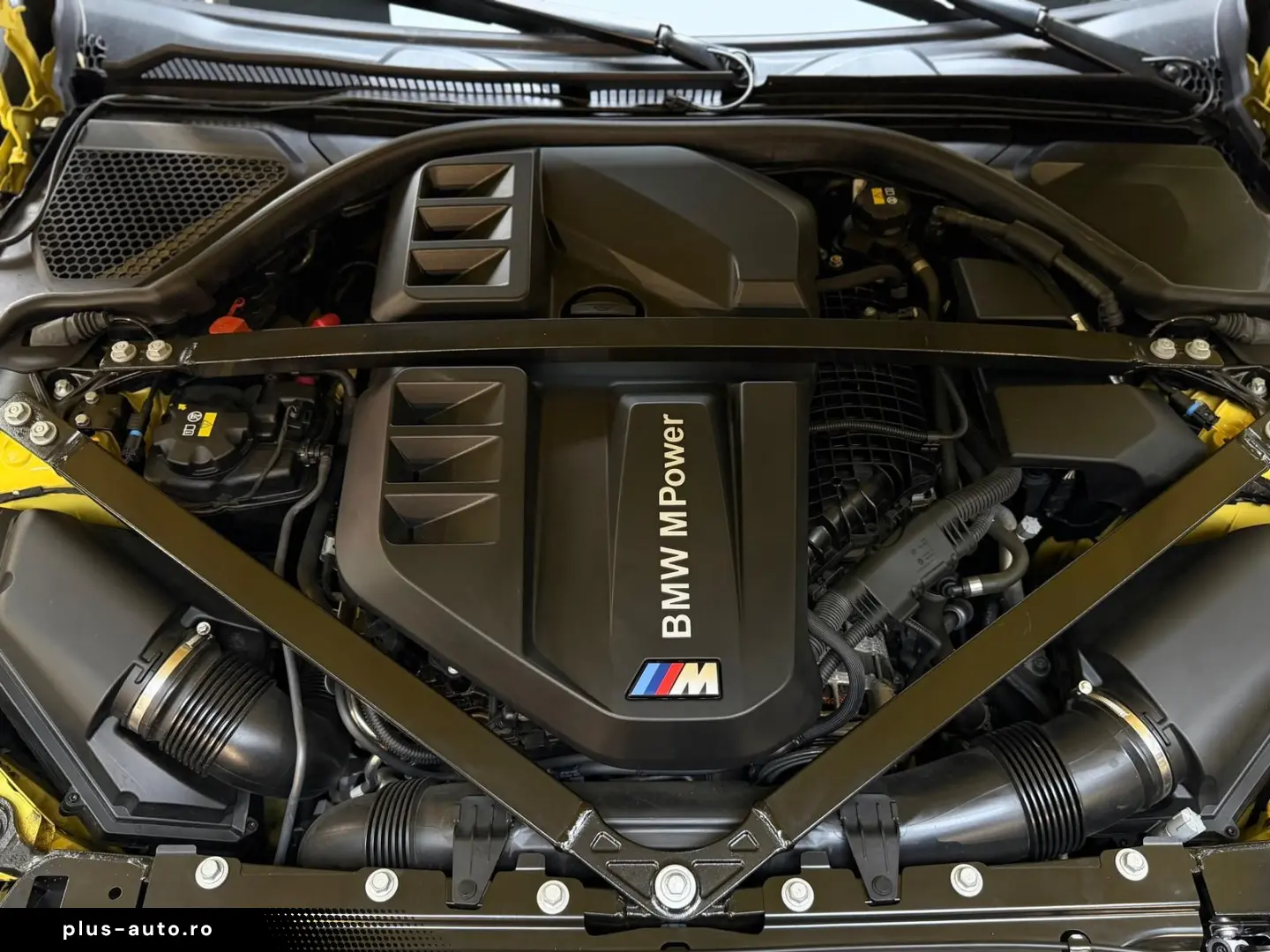 BMW M4 xDrive Compe. Carbon Ext. Schale Sonderlacki.