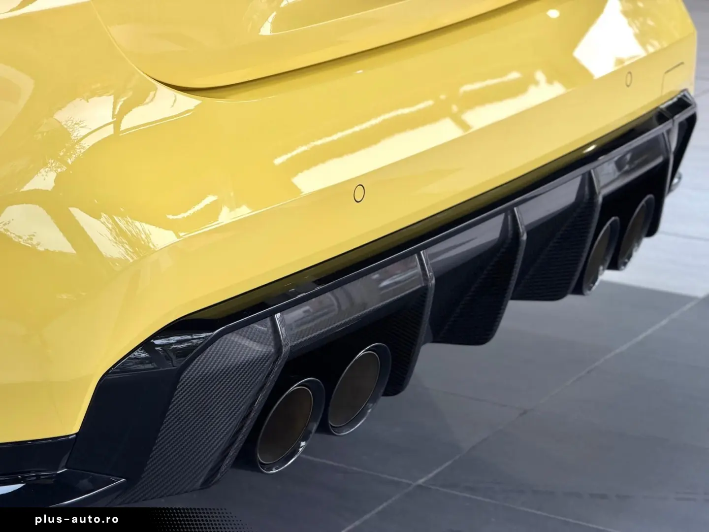 BMW M4 xDrive Compe. Carbon Ext. Schale Sonderlacki.