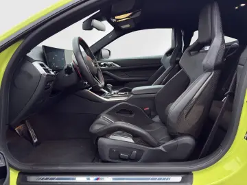 BMW M4 Competition Coupé M Carbon Schalensitze NP 12