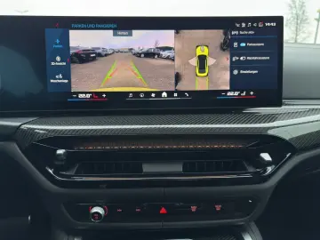 BMW M4 Competition Coupé M Carbon Schalensitze NP 12