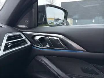 BMW M4 Competition Coupé M Carbon Schalensitze NP 12