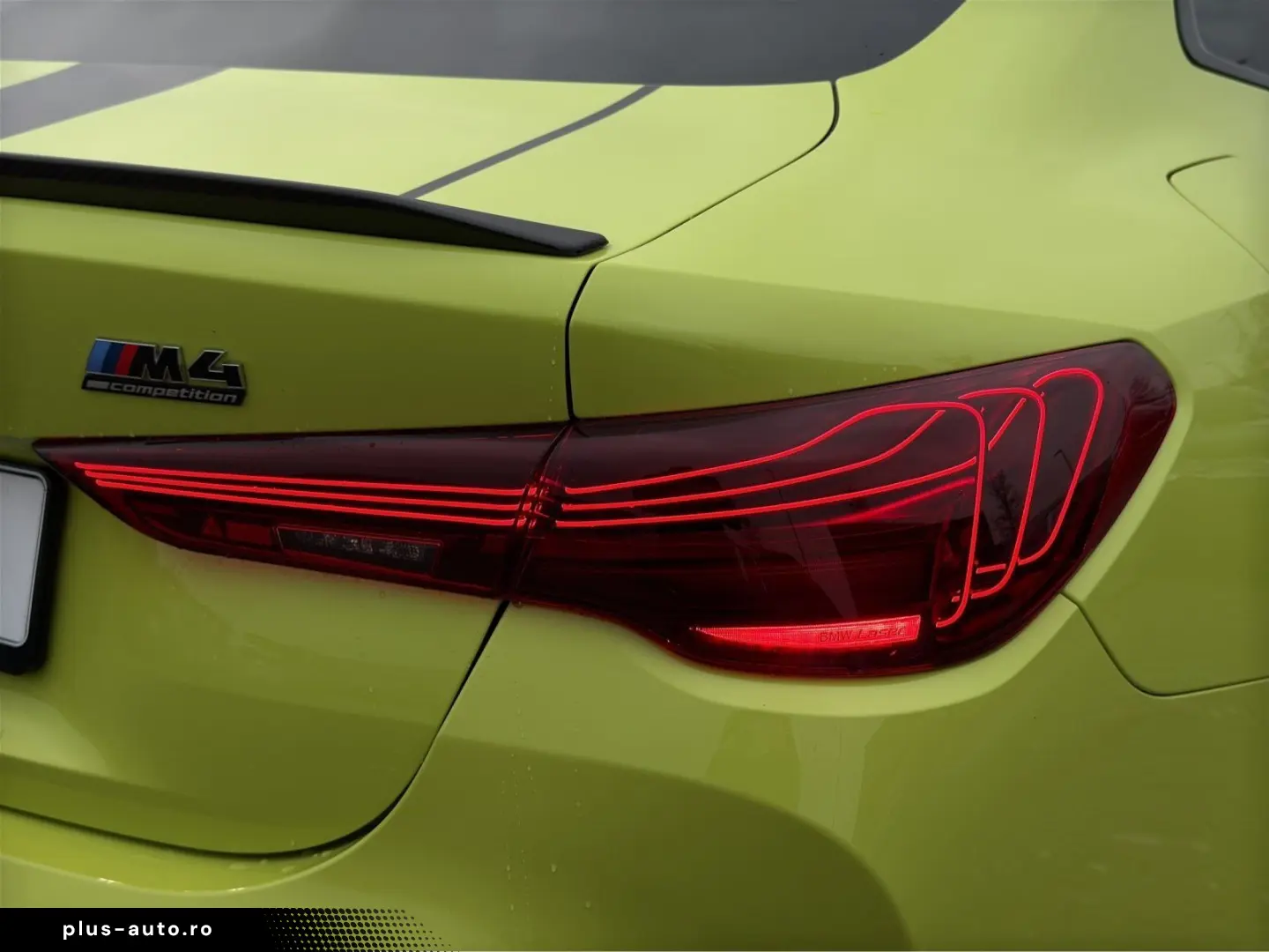 BMW M4 Competition Coupé M Carbon Schalensitze NP 12