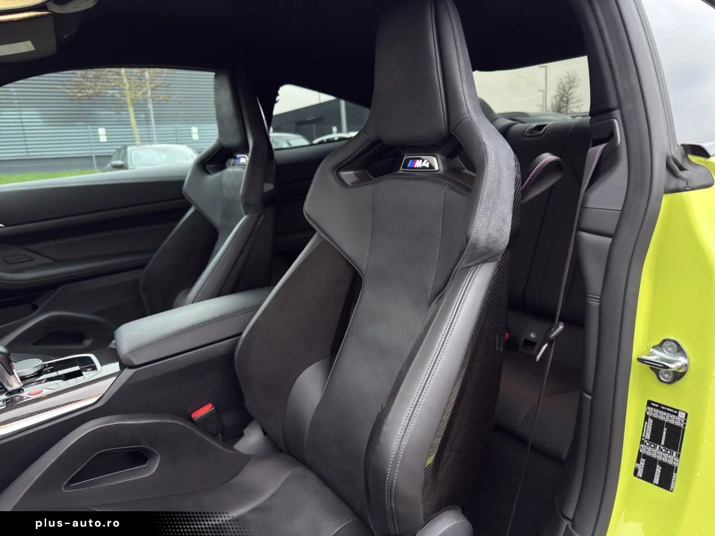 BMW M4 Competition Coupé M Carbon Schalensitze NP 12