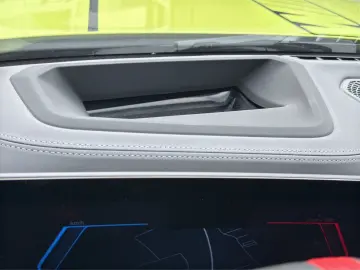 BMW M4 Competition Coupé M Carbon Schalensitze NP 12