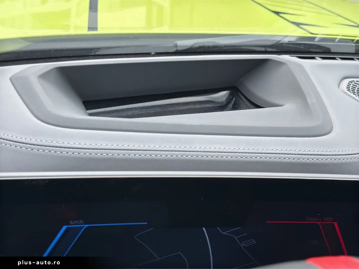 BMW M4 Competition Coupé M Carbon Schalensitze NP 12