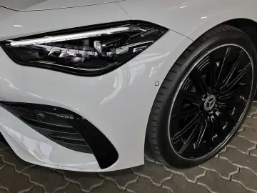 MERCEDES-BENZ CLE 200 Coupé AMG PANO TOTWINKEL 360  &hellip;