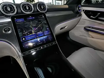 MERCEDES-BENZ CLE 200 Coupé AMG PANO TOTWINKEL 360  &hellip;