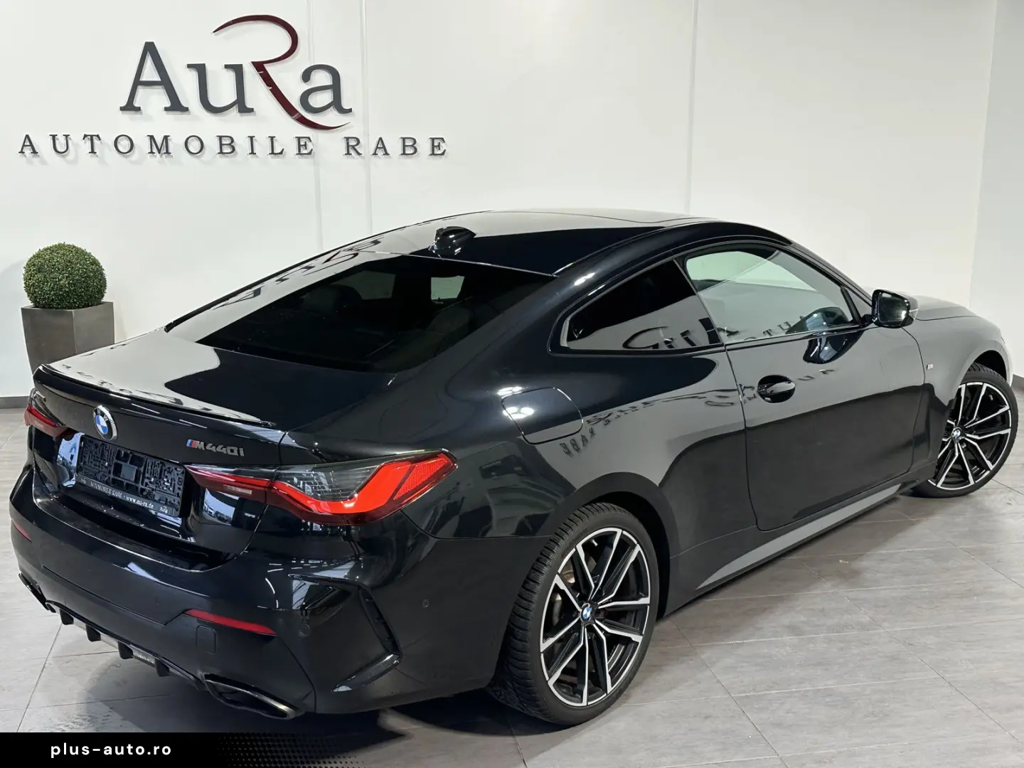 BMW M440i Coupé xDrive NAV LED HUD KAM GLASDACH H&K