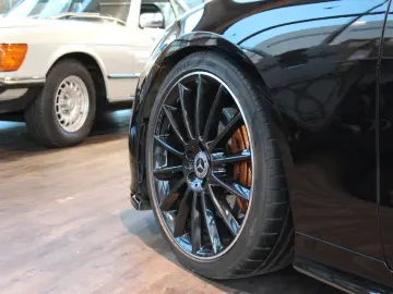 MERCEDES-BENZ E200 Coupe AMG 53 Optik Voll Designo N&hellip;