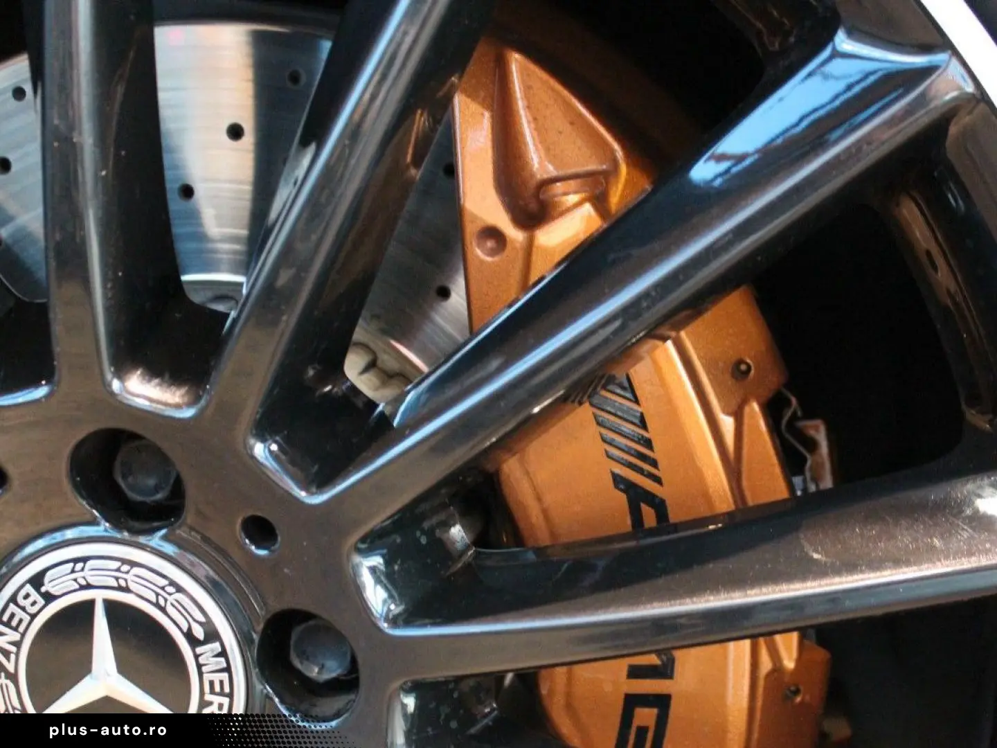 MERCEDES-BENZ E200 Coupe AMG 53 Optik Voll Designo N&hellip;