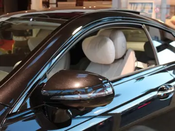 MERCEDES-BENZ E200 Coupe AMG 53 Optik Voll Designo N&hellip;