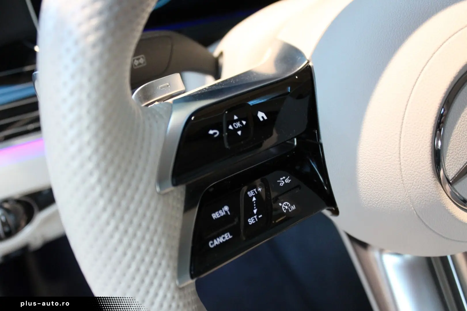 MERCEDES-BENZ E200 Coupe AMG 53 Optik Voll Designo N&hellip;