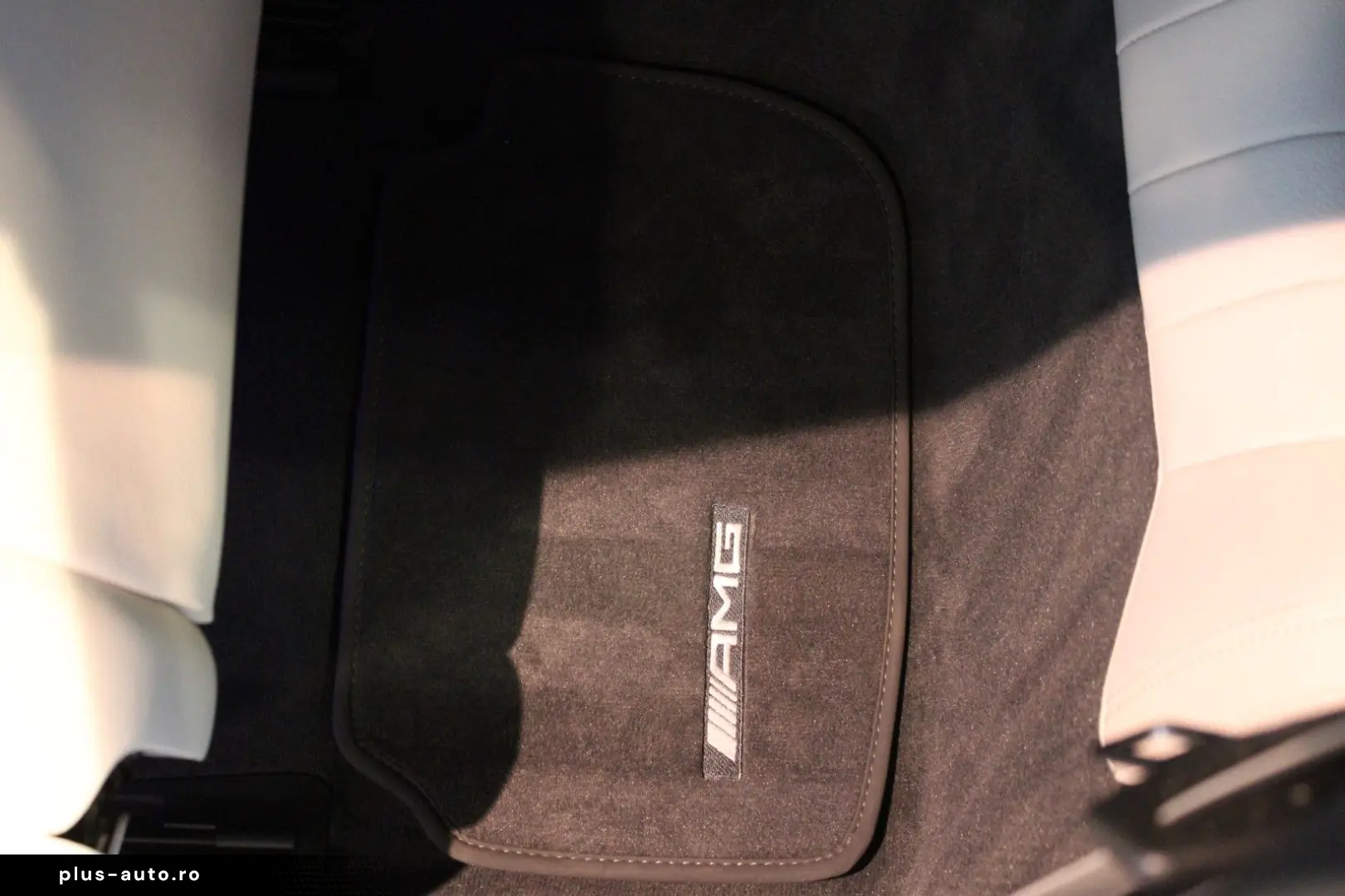 MERCEDES-BENZ E200 Coupe AMG 53 Optik Voll Designo N&hellip;