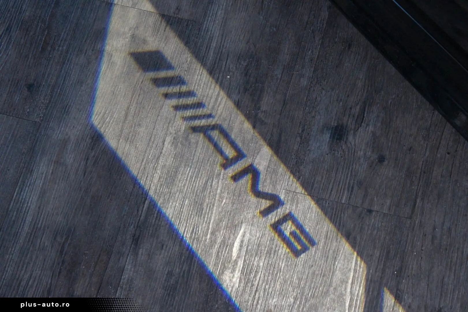 MERCEDES-BENZ E200 Coupe AMG 53 Optik Voll Designo N&hellip;