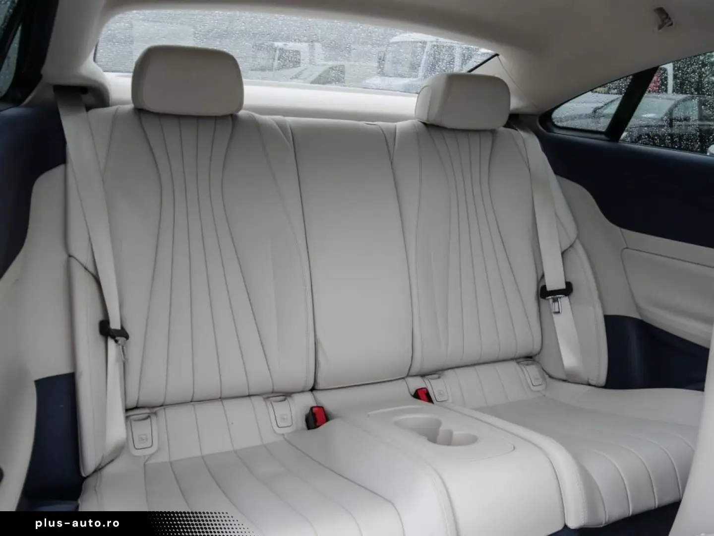 MERCEDES-BENZ E 220 d Coupé AMG NIGHT LEDER MBUX SHZ PANO