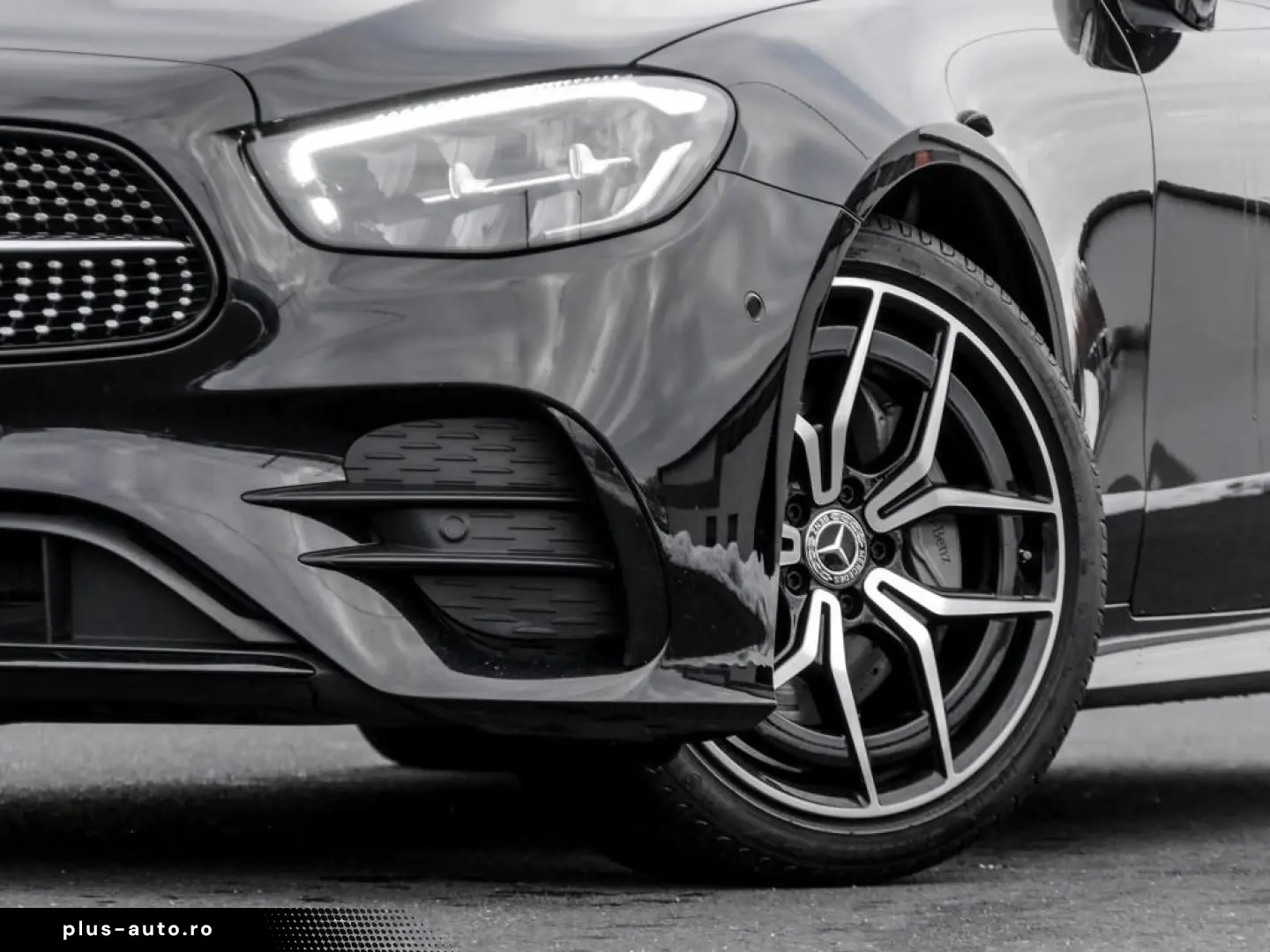 MERCEDES-BENZ E 220 d Coupé AMG NIGHT LEDER MBUX SHZ PANO