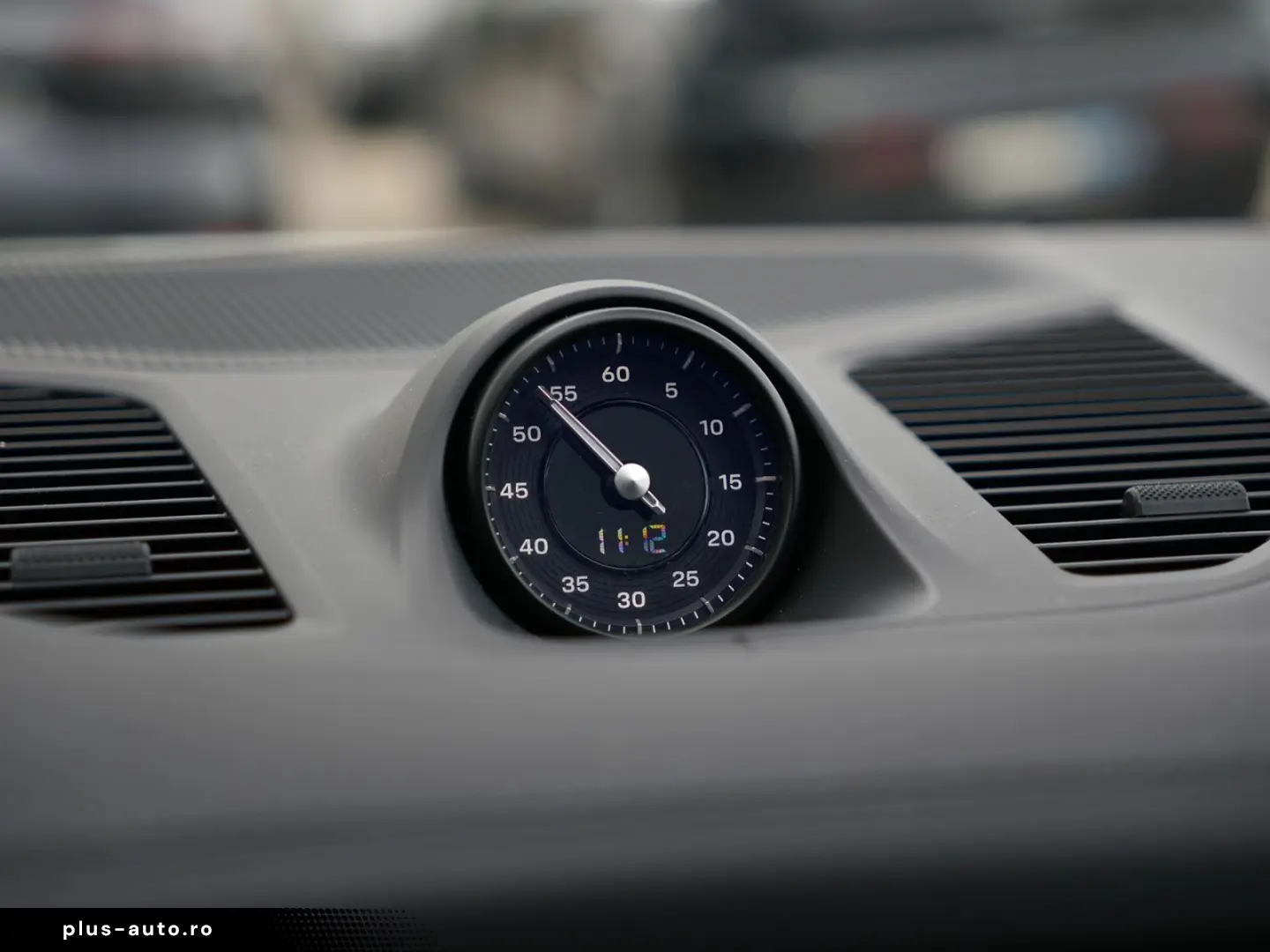 PORSCHE E-Hybrid Coupé SPORTDESIGN-PAKET-INNODRIVE-BOSE