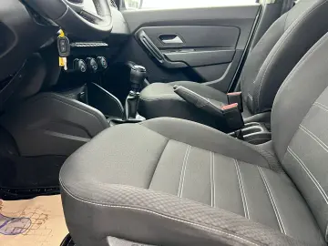 Dacia Duster Expression Blue 1.5dCi 115CP 4WD