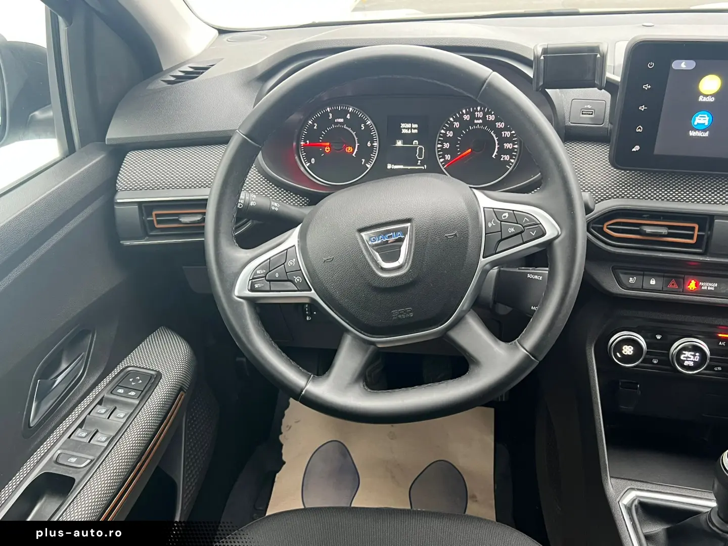 Dacia Sandero Stepway Comfort TCe 90 CP
