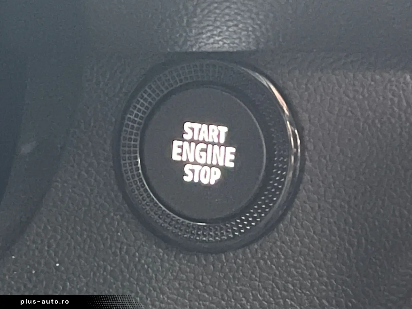 Dacia Sandero Stepway Comfort TCe 90 CP