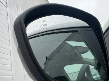 Dacia Sandero Stepway Comfort TCe 90 CP