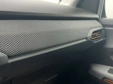 Dacia Sandero Stepway Comfort TCe 90 CP