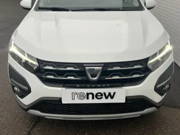 Dacia Sandero Stepway Comfort TCe 90 CP