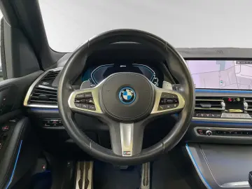 BMW X5 xDrive45e M Sport Pano AHK 20 LM