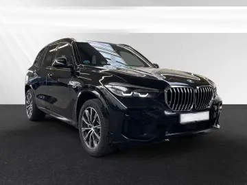 BMW X5 xDrive45e M Sport Pano AHK 20 LM